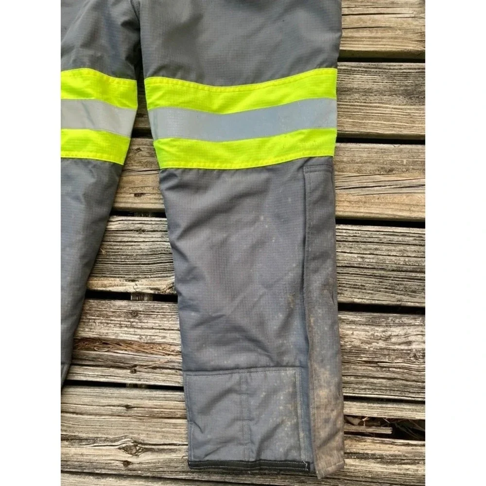 Refrigiwear please inspect